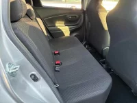 Toyota VITZ лот № 70152 оценка 3.5  с аукциона в Японии 7