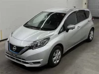 Nissan NOTE лот № 15109 оценка 4  с аукциона в Японии 3