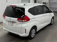 Honda FREED лот № 20006 оценка 4  с аукциона в Японии 4