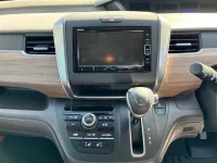 Honda FREED лот № 20006 оценка 4  с аукциона в Японии 5