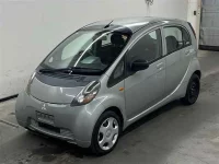 Mitsubishi I лот № 90023 оценка 3  с аукциона в Японии 3