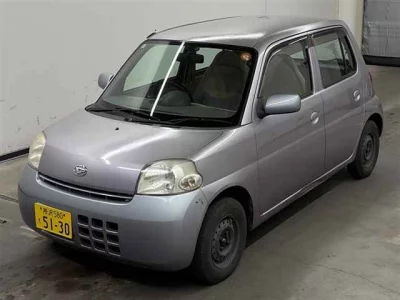 Daihatsu Esse  с аукциона в Японии