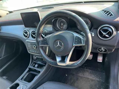 Mercedes-Benz CLA CLASS
