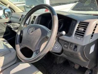 Toyota HIACE VAN лот № 85055 оценка 3.5  с аукциона в Японии 2