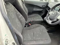 Toyota RACTIS лот № 20032 оценка 4.5  с аукциона в Японии 6