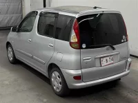 Toyota FUNCARGO лот № 10194 оценка R  с аукциона в Японии 1