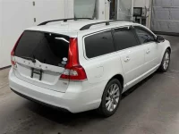 Volvo V70 лот № 90062 оценка 4  с аукциона в Японии 4