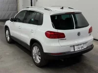 Volkswagen TIGUAN лот № 20104 оценка 3.5  с аукциона в Японии 1