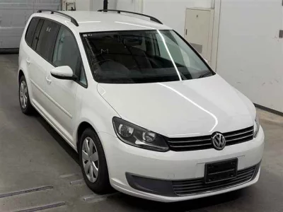 Volkswagen GOLF TOURAN