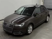 Audi A1 лот № 35021 оценка R  с аукциона в Японии 3