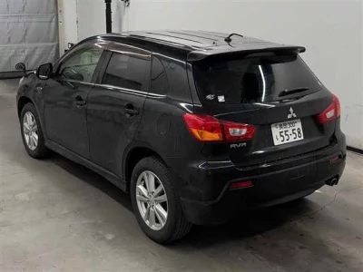 Mitsubishi RVR