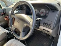 Nissan ELGRAND лот № 90140 оценка 3.5  с аукциона в Японии 2