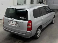 Toyota SUCCEED лот № 85161 оценка 3  с аукциона в Японии 4