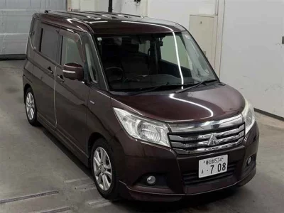 Mitsubishi DELICA D2