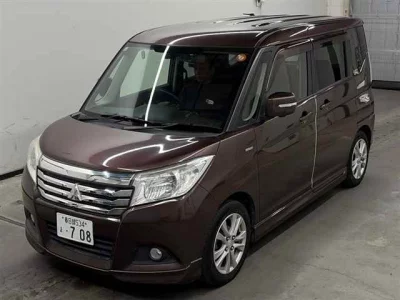 Mitsubishi DELICA D2