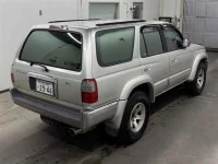 Toyota HILUX SURF лот № 70222 оценка 3  с аукциона в Японии 4