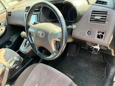 Toyota MARK X ZIO  с аукциона в Японии