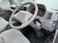 Toyota DYNA лот № 85177 оценка 4  с аукциона в Японии 2