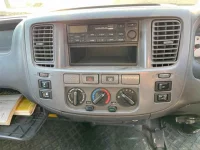 Nissan CARAVAN VAN лот № 80114 оценка X  с аукциона в Японии 5