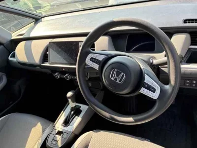 Honda FIT  с аукциона в Японии