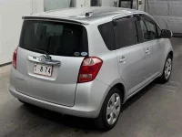 Toyota RACTIS лот № 90219 оценка 3.5  с аукциона в Японии 4