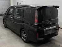 Honda STEP WAGON лот № 10310 оценка R  с аукциона в Японии 1