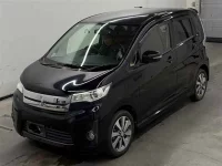 Mitsubishi EK CUSTOM лот № 90242 оценка 4  с аукциона в Японии 3