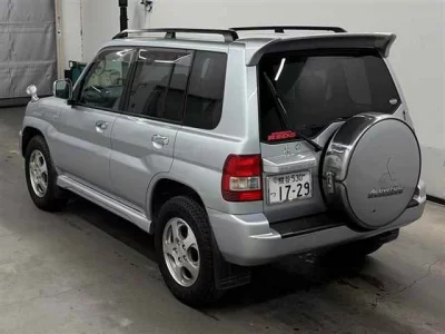 Mitsubishi PAJERO IO