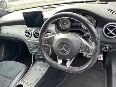 Mercedes-Benz CLA CLASS