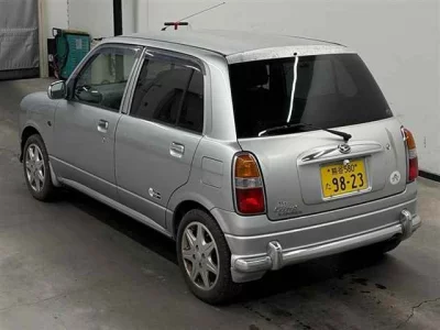 Daihatsu MIRA