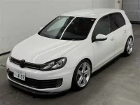 Volkswagen GOLF лот № 35043 оценка 3.5  с аукциона в Японии 3