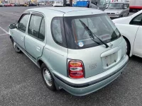 Nissan MARCH лот № 80139 оценка X  с аукциона в Японии 1