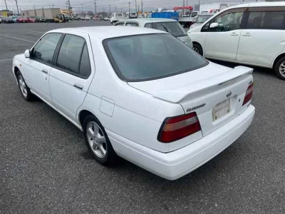 Nissan BLUEBIRD