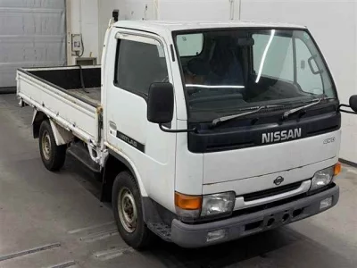 Nissan ATLAS  с аукциона в Японии