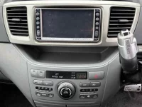 Toyota VOXY лот № 90278 оценка R  с аукциона в Японии 5