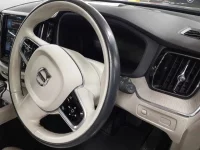 Volvo XC60 лот № 38073 оценка 4  с аукциона в Японии 8