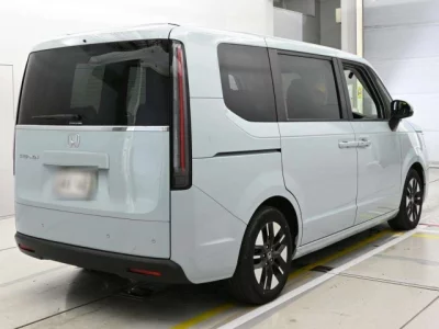 Honda STEP WAGON  с аукциона в Японии