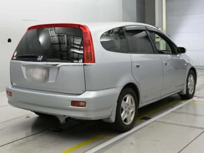 Honda STREAM  с аукциона в Японии