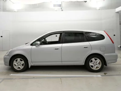 Honda STREAM  с аукциона в Японии