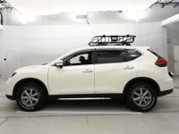 Nissan X-TRAIL лот № 30395 оценка 4.5  с аукциона в Японии 3