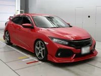 Honda CIVIC лот № 30333 оценка 4  с аукциона в Японии 4