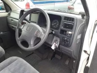 Honda STEP WAGON лот № 30012 оценка 3.5  с аукциона в Японии 8