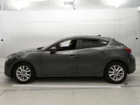 Mazda AXELA лот № 30024 оценка 4  с аукциона в Японии 3