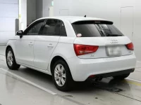 Audi A1 лот № 38084 оценка 4  с аукциона в Японии 5
