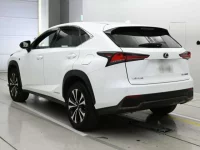 Lexus NX лот № 30365 оценка 4.5  с аукциона в Японии 5
