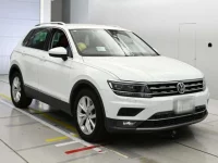 Volkswagen TIGUAN лот № 38039 оценка 4.5  с аукциона в Японии 4