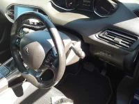 Peugeot 308 лот № 38017 оценка 3.5  с аукциона в Японии 8