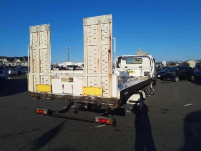 Toyota DYNA  с аукциона в Японии