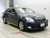 Toyota CROWN лот № 90031 оценка RA  с аукциона в Японии 4