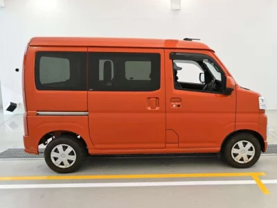Toyota PIXIS VAN  с аукциона в Японии